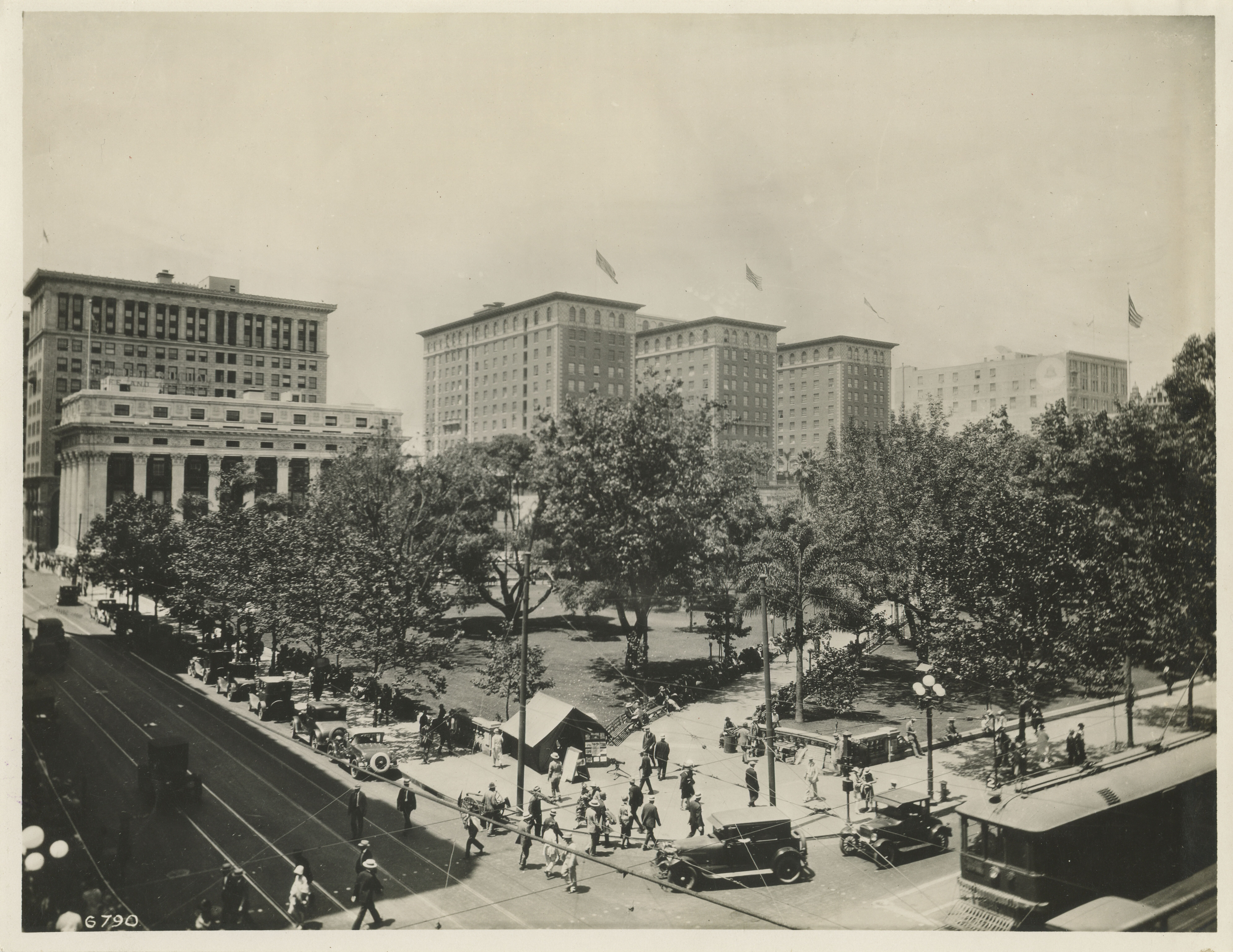 Pershing Square 1927